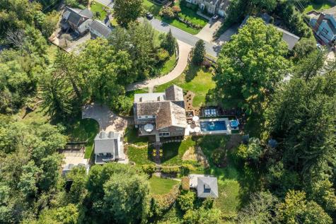 5 Maple Avenue Morgantown WV 26501