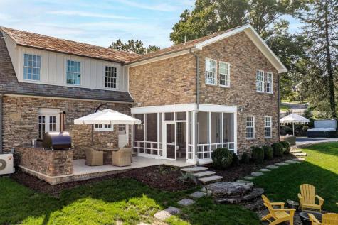 5 Maple Avenue Morgantown WV 26501