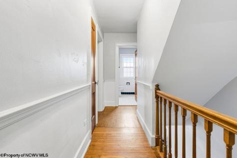 12 Outlook Road Fairmont WV 26554