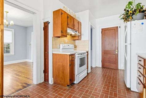 12 Outlook Road Fairmont WV 26554