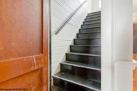 12 Outlook Road Fairmont WV 26554