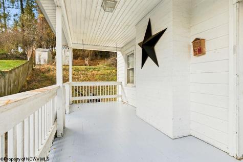 12 Outlook Road Fairmont WV 26554