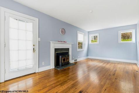 12 Outlook Road Fairmont WV 26554
