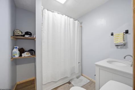 635 Boyce Road Grafton WV 26345