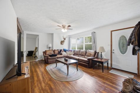 635 Boyce Road Grafton WV 26345