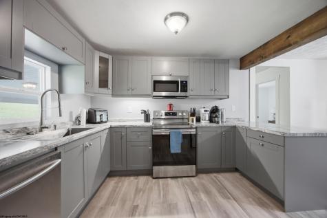 635 Boyce Road Grafton WV 26345