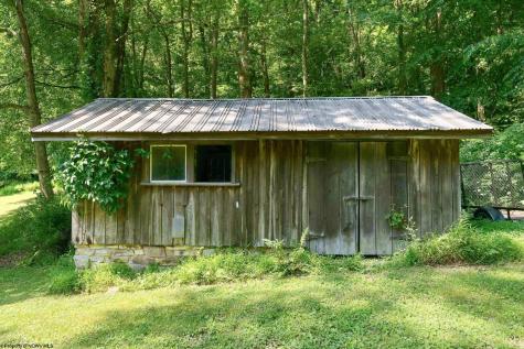 351 Mt. Zion Road Masontown WV 26542