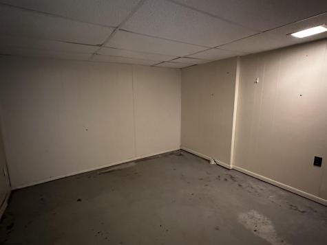 913 Fleming Avenue Fairmont WV 26554