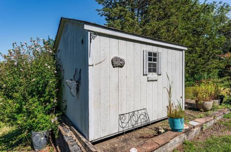 39 Eden Church Road Morgantown WV 26508