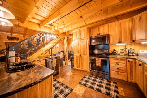 140 Mountain View Estates Road Parsons WV 26287