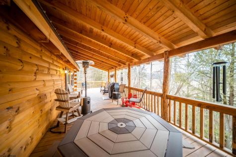 140 Mountain View Estates Road Parsons WV 26287
