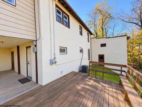1045 College Avenue Morgantown WV 26505