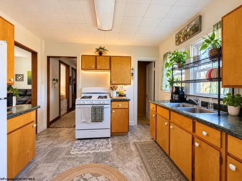 1045 College Avenue Morgantown WV 26505