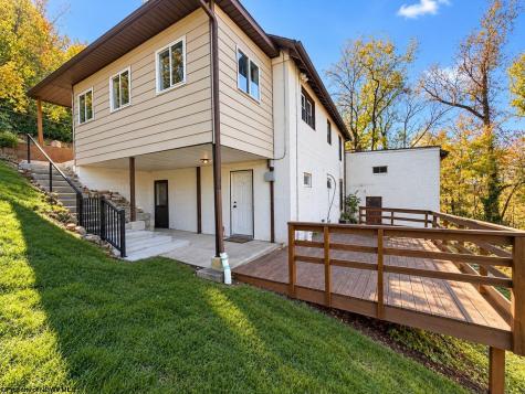 1045 College Avenue Morgantown WV 26505