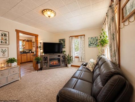 1045 College Avenue Morgantown WV 26505