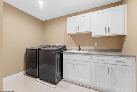 206 Farm Brook Lane Morgantown WV 26505