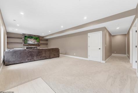 206 Farm Brook Lane Morgantown WV 26505