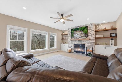 206 Farm Brook Lane Morgantown WV 26505