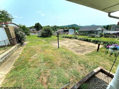 1229 N 15th Street Clarksburg WV 26301