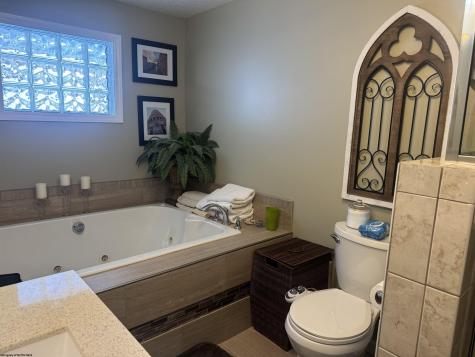 402 Nutter Run Road Clarksburg WV 26301-4472
