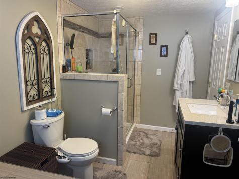402 Nutter Run Road Clarksburg WV 26301-4472
