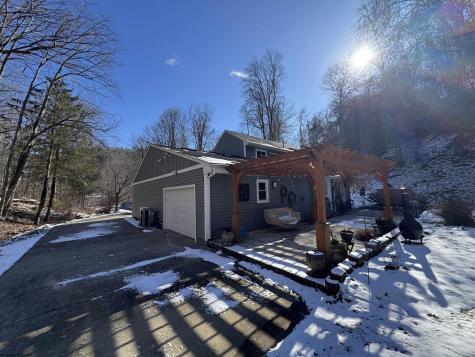402 Nutter Run Road Clarksburg WV 26301-4472