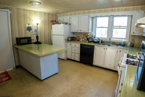 1224 Eastern Avenue Morgantown WV 26505