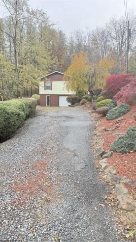 157 Lakeview Terrace Drive Salem WV 26426