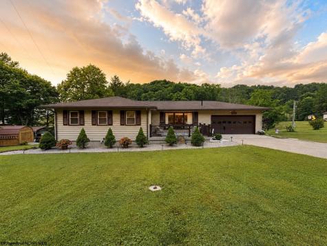 139 Evun Breth Acres Road Buckhannon WV 26201
