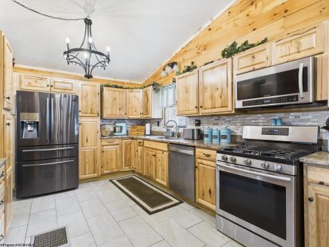 146 Granville Lane Buckhannon WV 26201