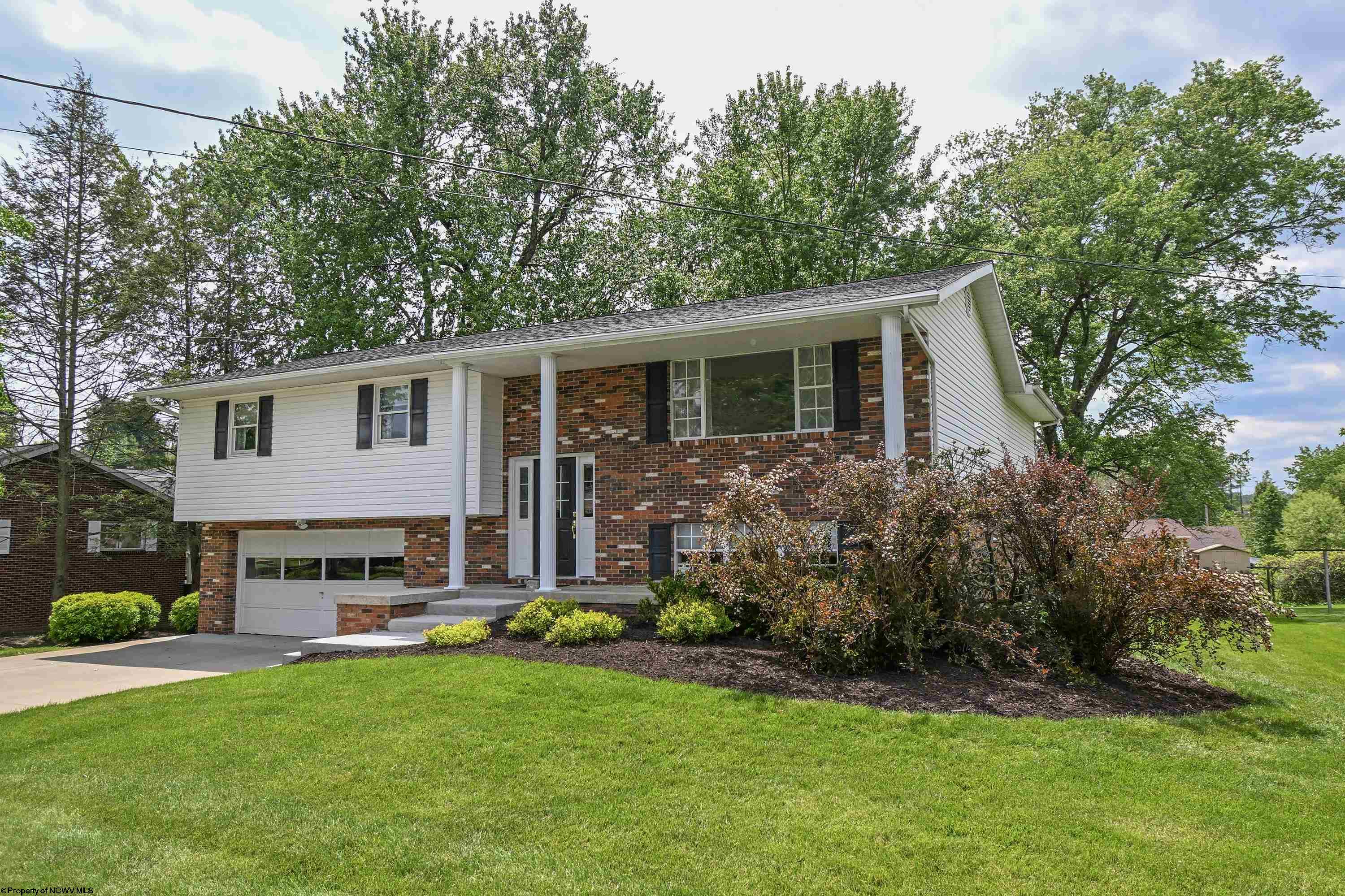 1337 Dogwood Avenue Morgantown WV 26505-2307