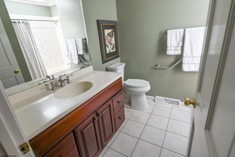 1337 Dogwood Avenue Morgantown WV 26505-2307