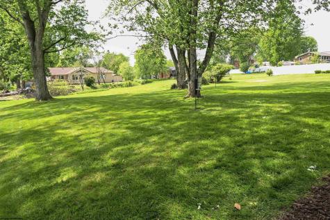1337 Dogwood Avenue Morgantown WV 26505-2307