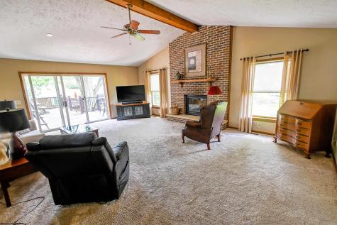1337 Dogwood Avenue Morgantown WV 26505-2307