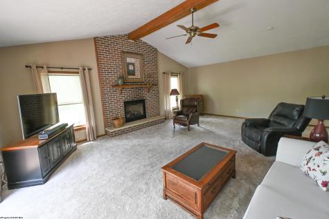 1337 Dogwood Avenue Morgantown WV 26505-2307