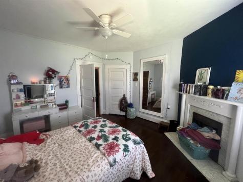 1309 West Virginia Avenue Clarksburg WV 26301