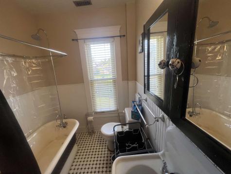 1309 West Virginia Avenue Clarksburg WV 26301
