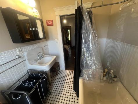 1309 West Virginia Avenue Clarksburg WV 26301