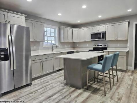 845 Auburn Lane Flemington WV 26347