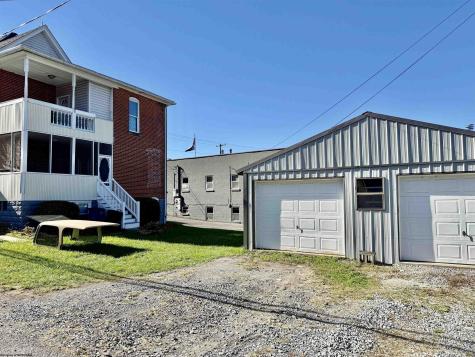 720 Pike Street Barrackville WV 26559