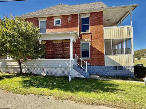 720 Pike Street Barrackville WV 26559