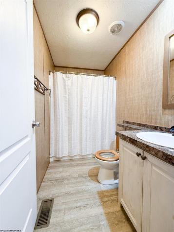 17 Union Drive Hambleton WV 26287