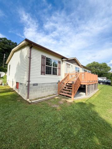17 Union Drive Hambleton WV 26287