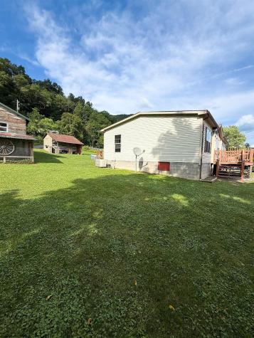 17 Union Drive Hambleton WV 26287