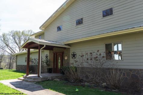 295 Ooga Ooga Lane Valley Grove WV 26060