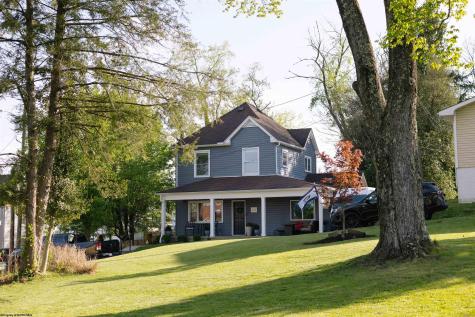 526 Newton Street Fairmont WV 26554