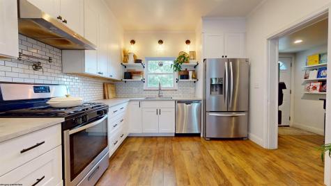 526 Newton Street Fairmont WV 26554