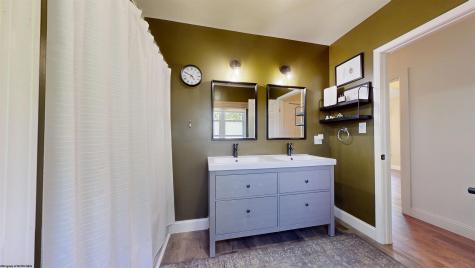 526 Newton Street Fairmont WV 26554