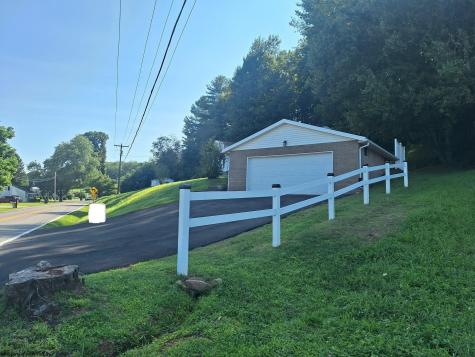 1504 Brushy Fork Road Buckhannon WV 26201