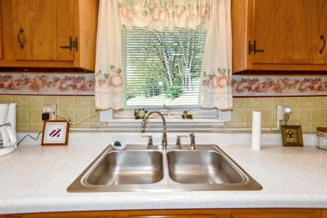 251 Pearl Felton Lane Grafton WV 26354
